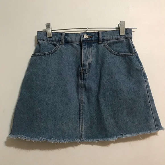 Brandy Melville Dresses & Skirts - Brandy Melville Juliette denim skirt